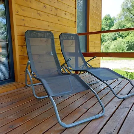 Dom Na Jazere Feriehus Pliešovce